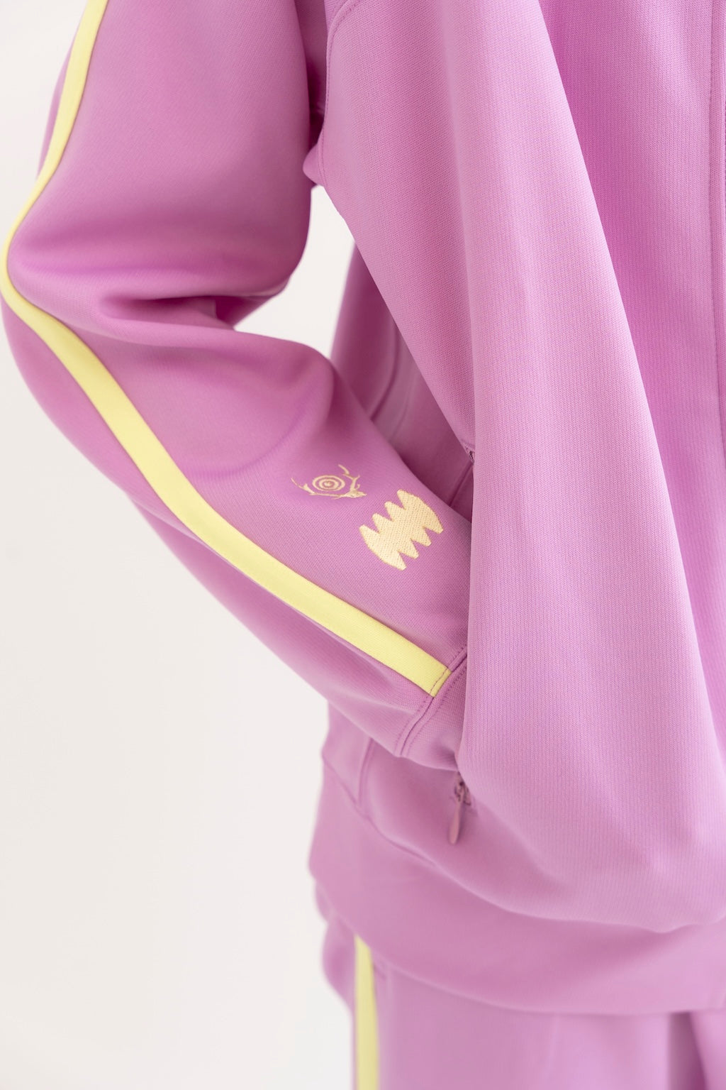 WENCES’ x SOUTH2 WEST8 JACKET